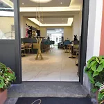Cavour 30Tre - Moderno Per Tradizione ストレーザ