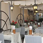 Cavour 30Tre - Moderno Per Tradizione ホテル