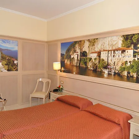 Moderno 3* Stresa