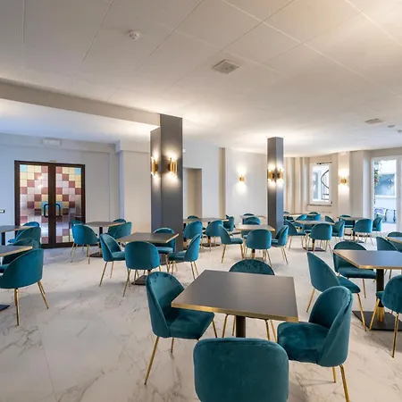 Cavour 30tre - Moderno Στρέσα