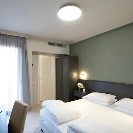 Cavour 30tre - Moderno Per Tradizione Szálloda