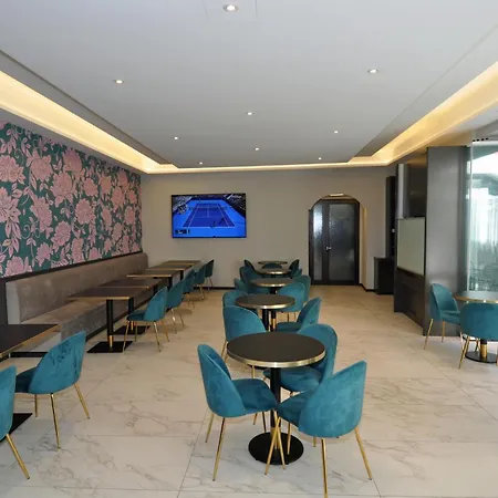 Cavour 30tre - Moderno 3*