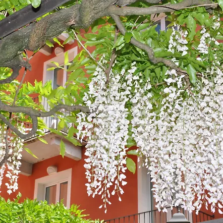 Ξενοδοχείο Cavour 30tre - Moderno