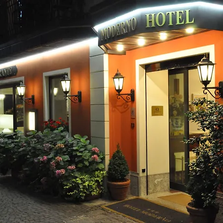 Otel Cavour 30tre - Moderno Stresa