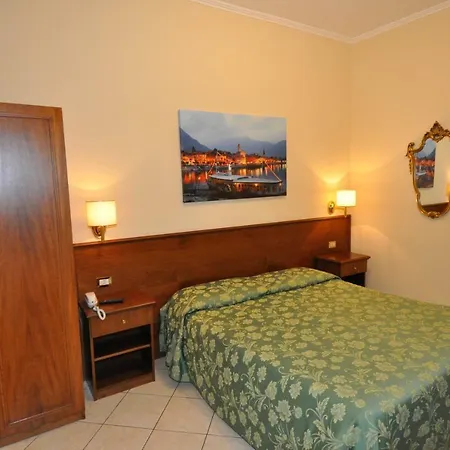 Cavour 30tre - Gia Moderno Stresa