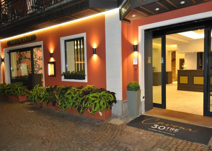 Otel Cavour 30tre - Moderno