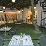 Cavour 30tre - Moderno מלון סטרסה